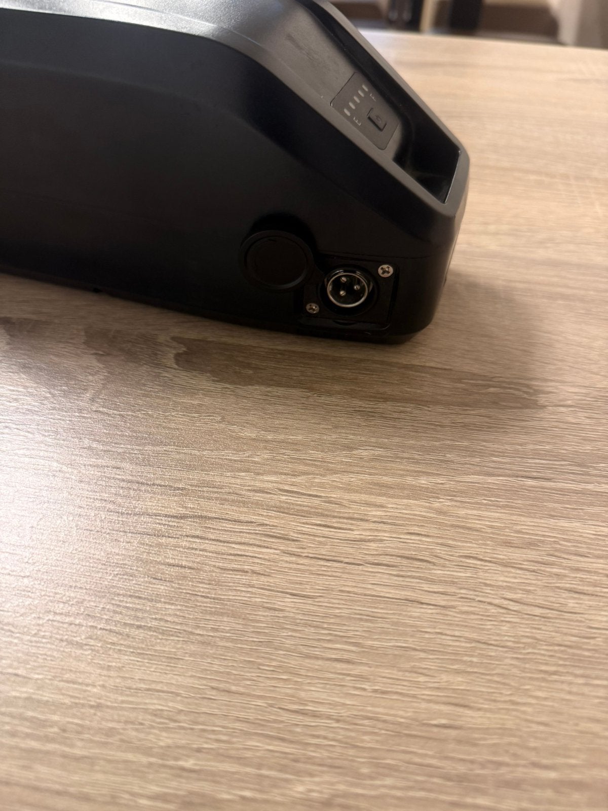Fatbike v20 accu en lader, Fietsen en Brommers, Fietsaccessoires | Fietsaccu's, Ophalen, Zo goed als nieuw
