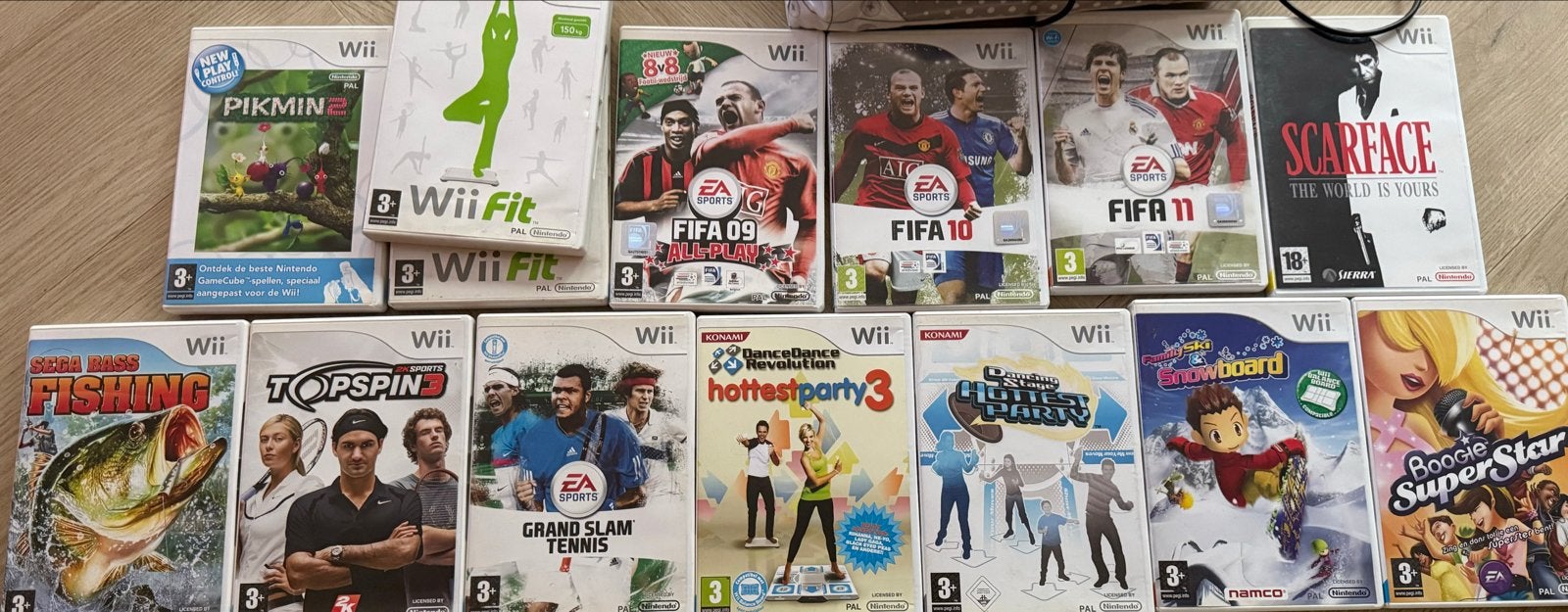 Wii Fit pakket met 12 spellen en accessoires, Spelcomputers en Games, Gebruikt, Overige genres, Eén computer, Ophalen of Verzenden
