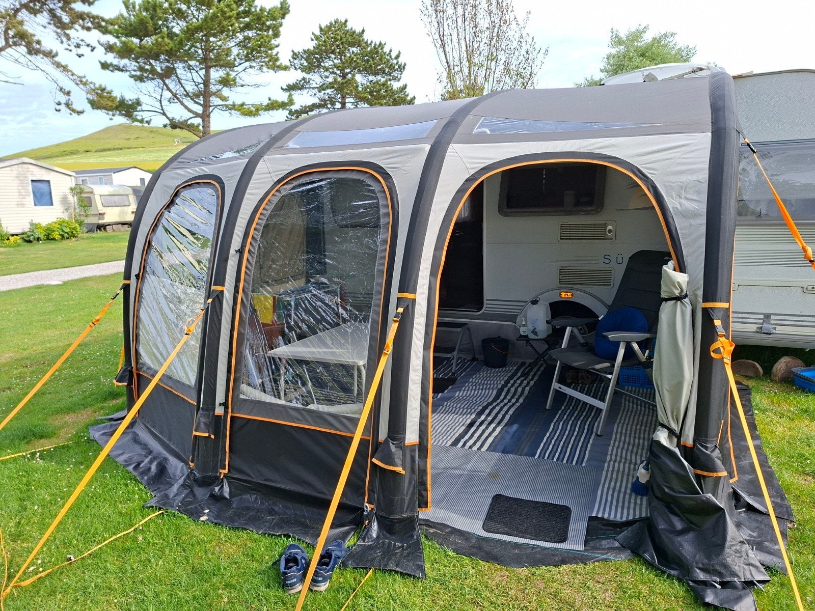 Redwood Torano 390 air caravan tent, Ophalen