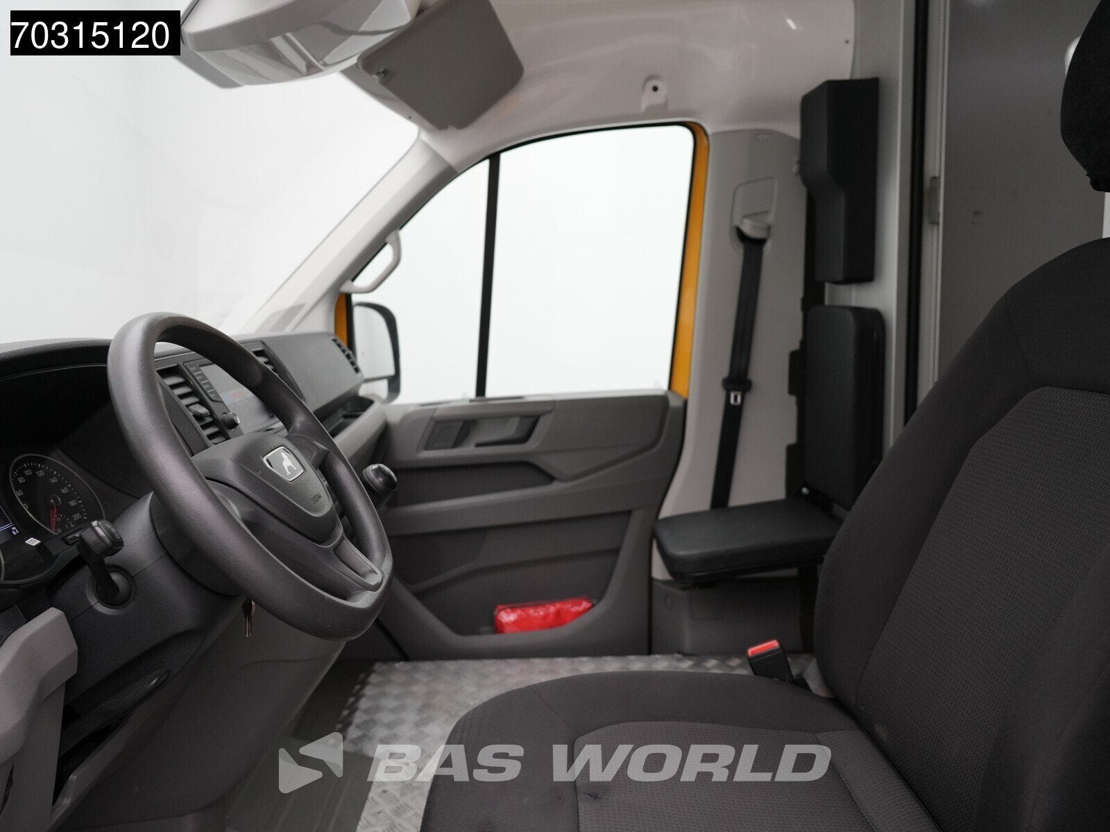 MAN TGE 3.100 Bakwagen Verkoopwagen Foodtruck Meubelbak Koff, Auto's, Stof, Gebruikt, Euro 6, 4 cilinders