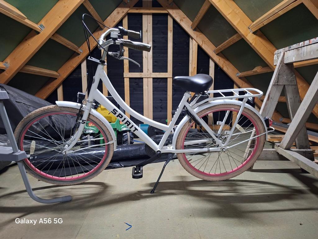 Spirit 26 inch meisjesfiets - Wit met roze accenten, Gebruikt, Velgrem, Handrem, Spirit