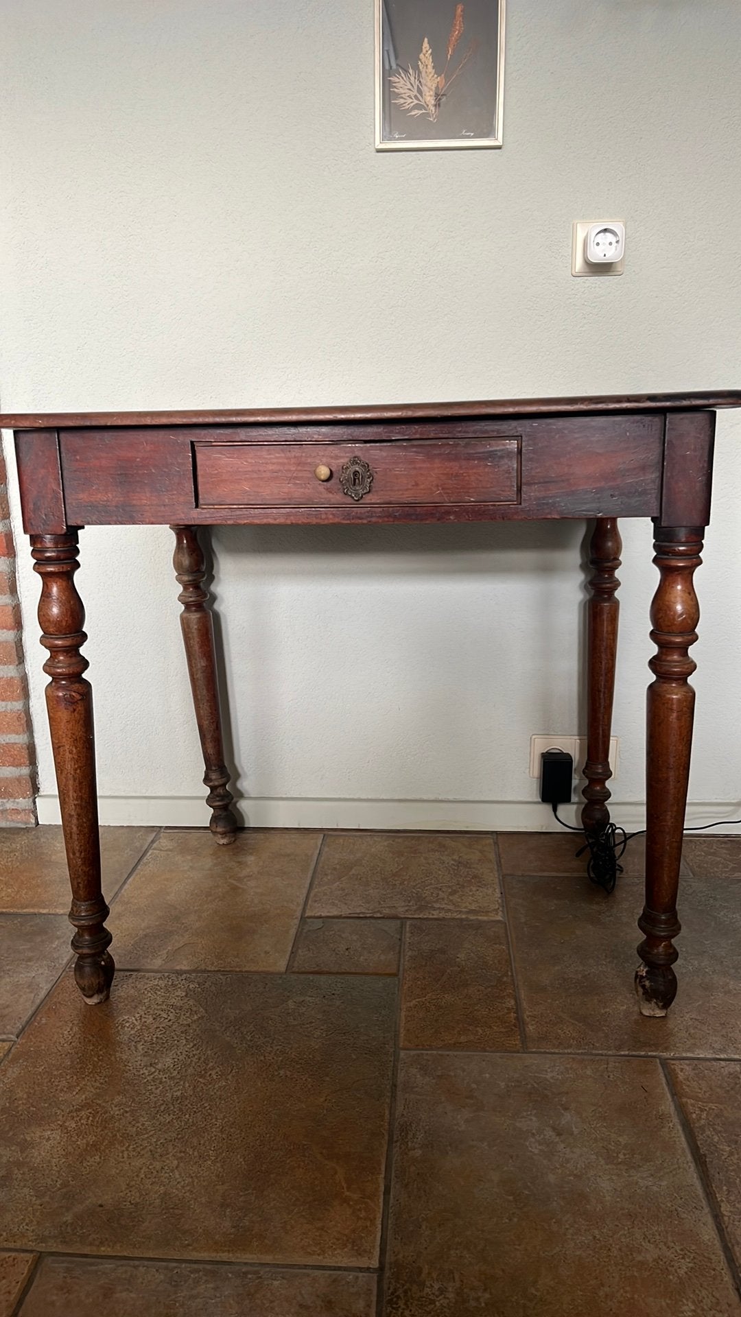 Oud bureau / werktafeltje, Ophalen, 50 tot 100 cm, Antiek/Retro, Zo goed als nieuw