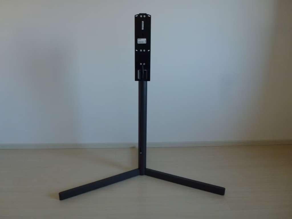 Loewe FSM 7 motorische floorstand., Ophalen of Verzenden, Zo goed als nieuw