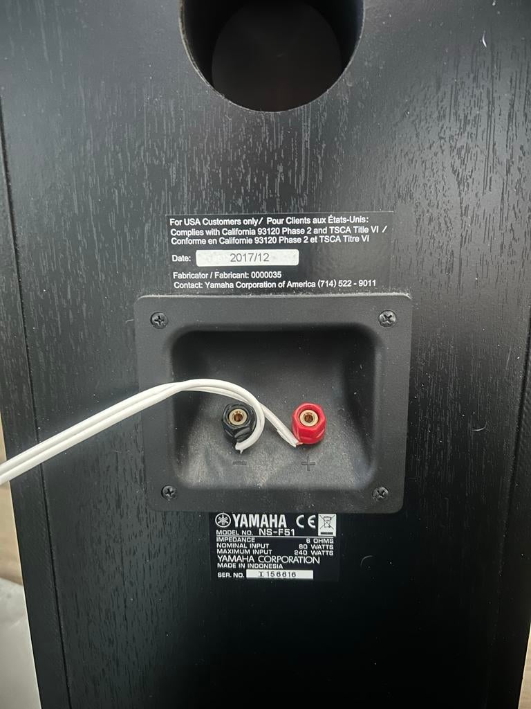 Twee Yamaha speakers 240 watt - Prachtig geluid, Ophalen, Gebruikt, Overige merken