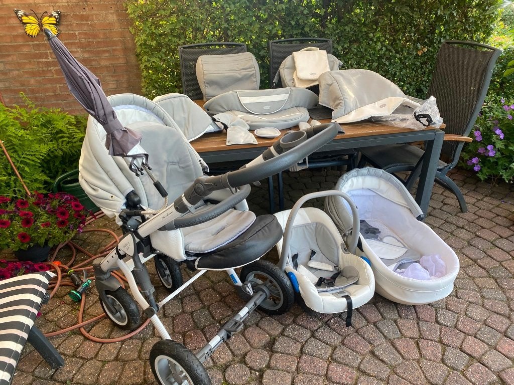 Kinderwagen 3in 1 met auto stoel, Kinderen en Baby's, Ophalen, Zo goed als nieuw, Combiwagen, Overige merken