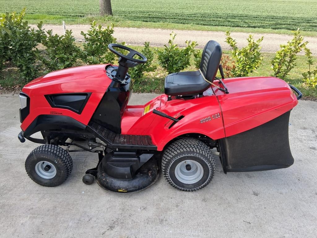 Mountfield 1800 SH Zitmaaier - Zo goed als nieuw, Cirkelmaaier, Mountfield, Ophalen of Verzenden, Zo goed als nieuw