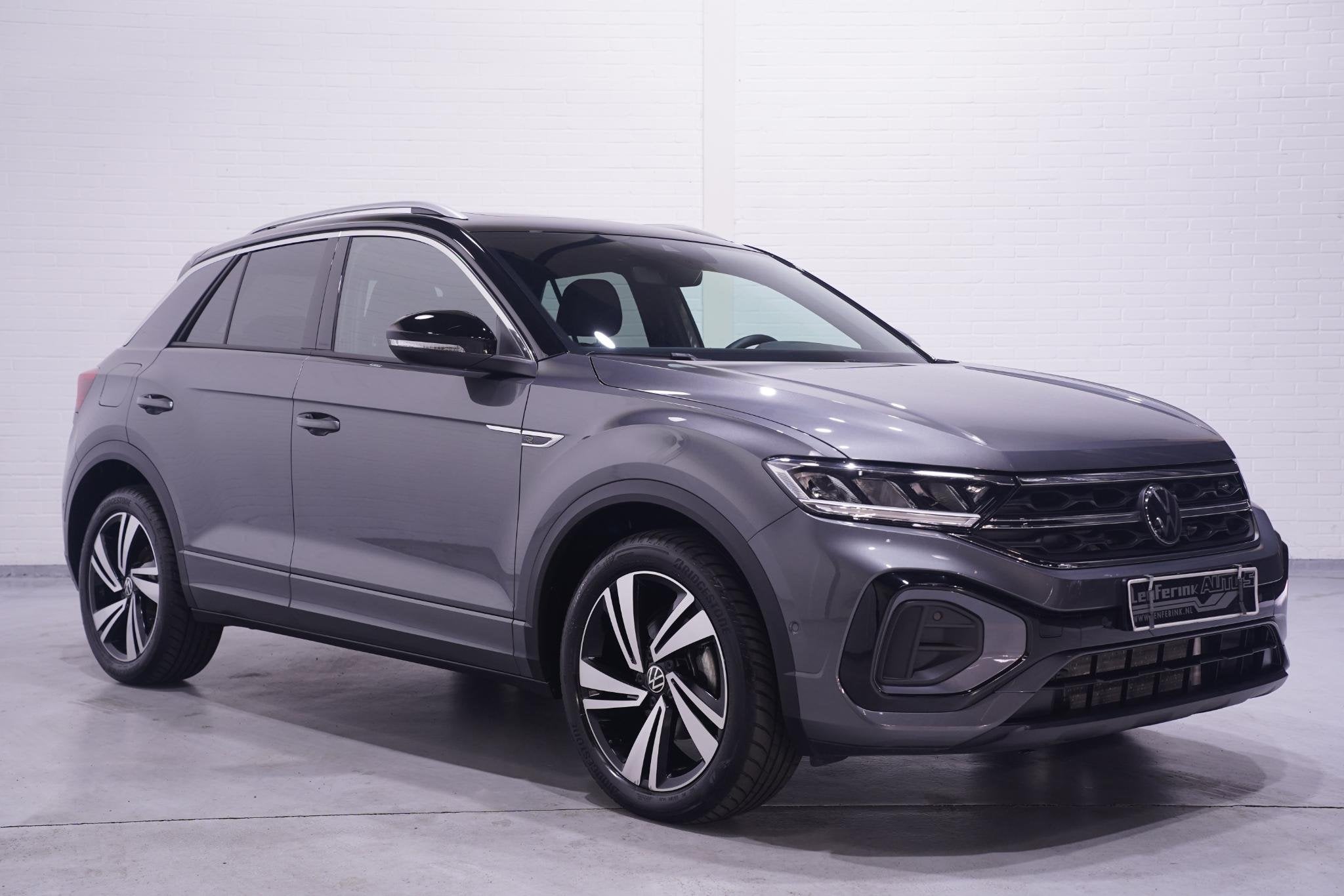 Volkswagen T-Roc 1.5 TSI R-Line Apple Carplay Panoramadak Pr, Auto's, 4 cilinders, 150 pk, Bedrijf, Verwarmde buitenspiegels