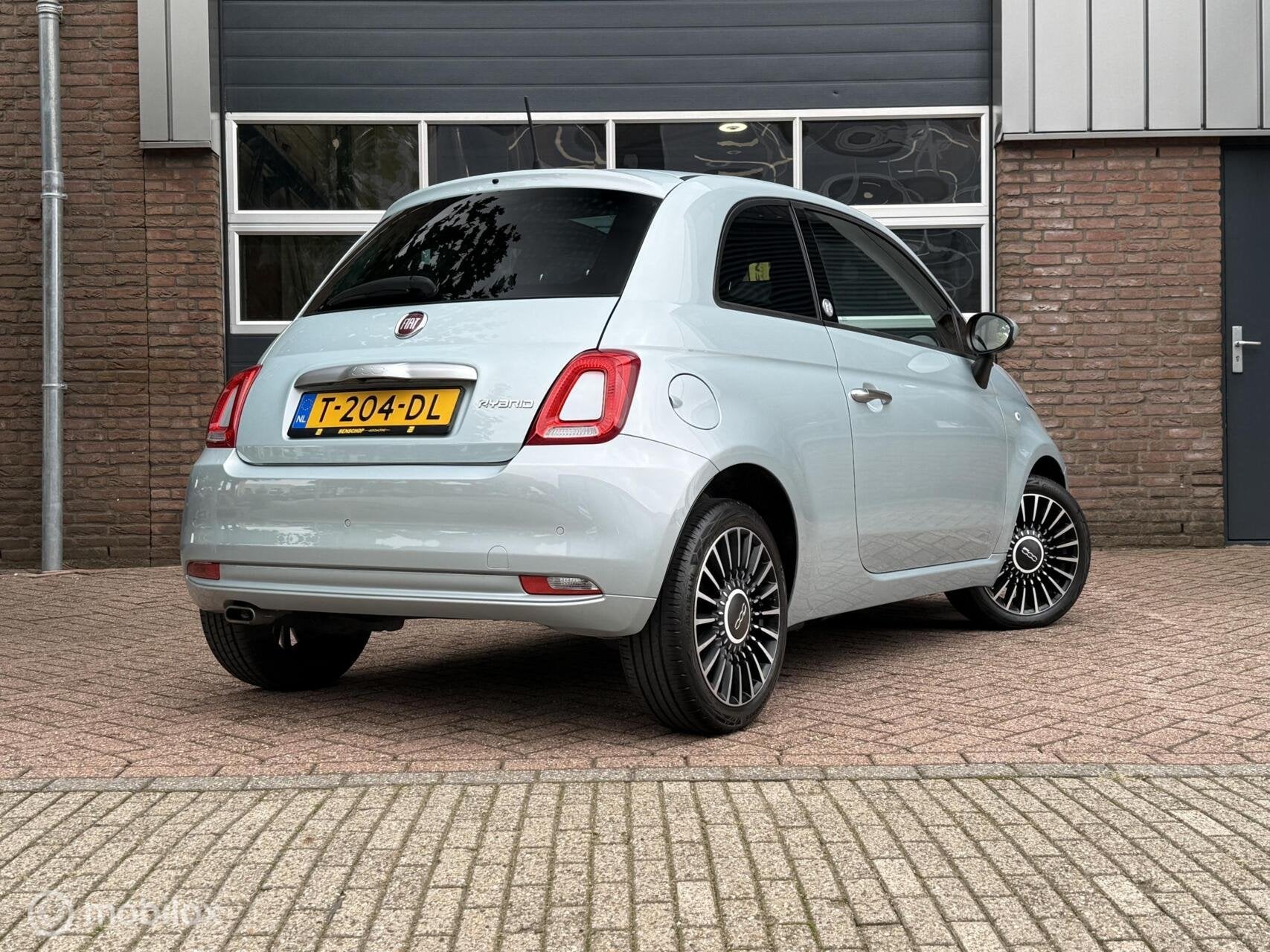 Fiat 500 1.0 Hybrid Launch Edition Panodak Leer Navi Carplay, Voorwielaandrijving, 40 €/maand, 4 stoelen, Leder en Stof