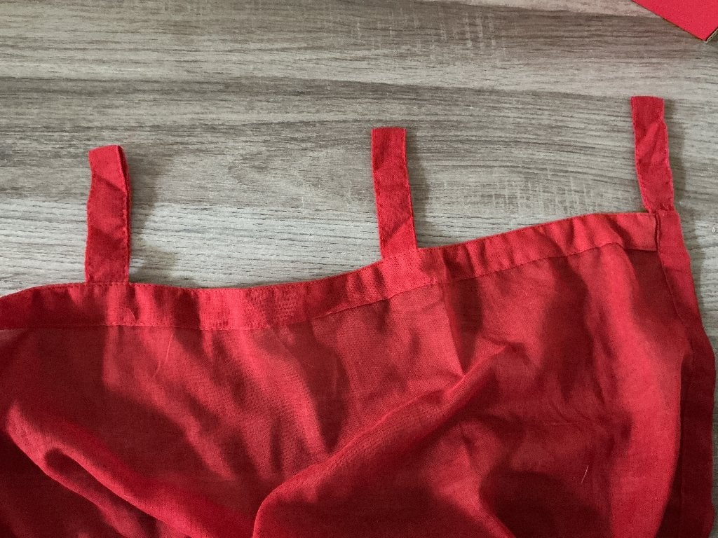 gordijnen rood Ikea ( 2 stuks), Gebruikt, 100 tot 150 cm, 200 cm of meer, Ophalen of Verzenden