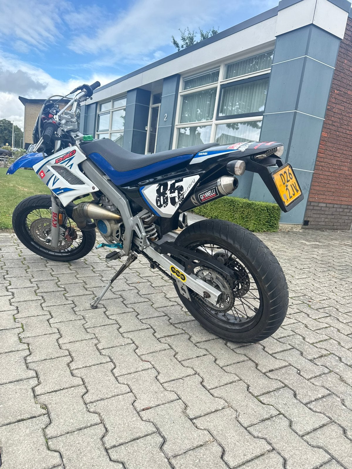 derbi drd 85 editie, Ophalen, Zo goed als nieuw