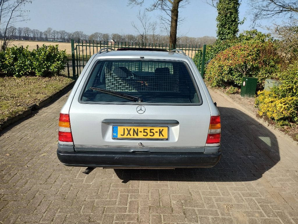 Daimler Benz 300TE 1987 oldtimer apk 03-2028 inruil mogelijk, foto 7