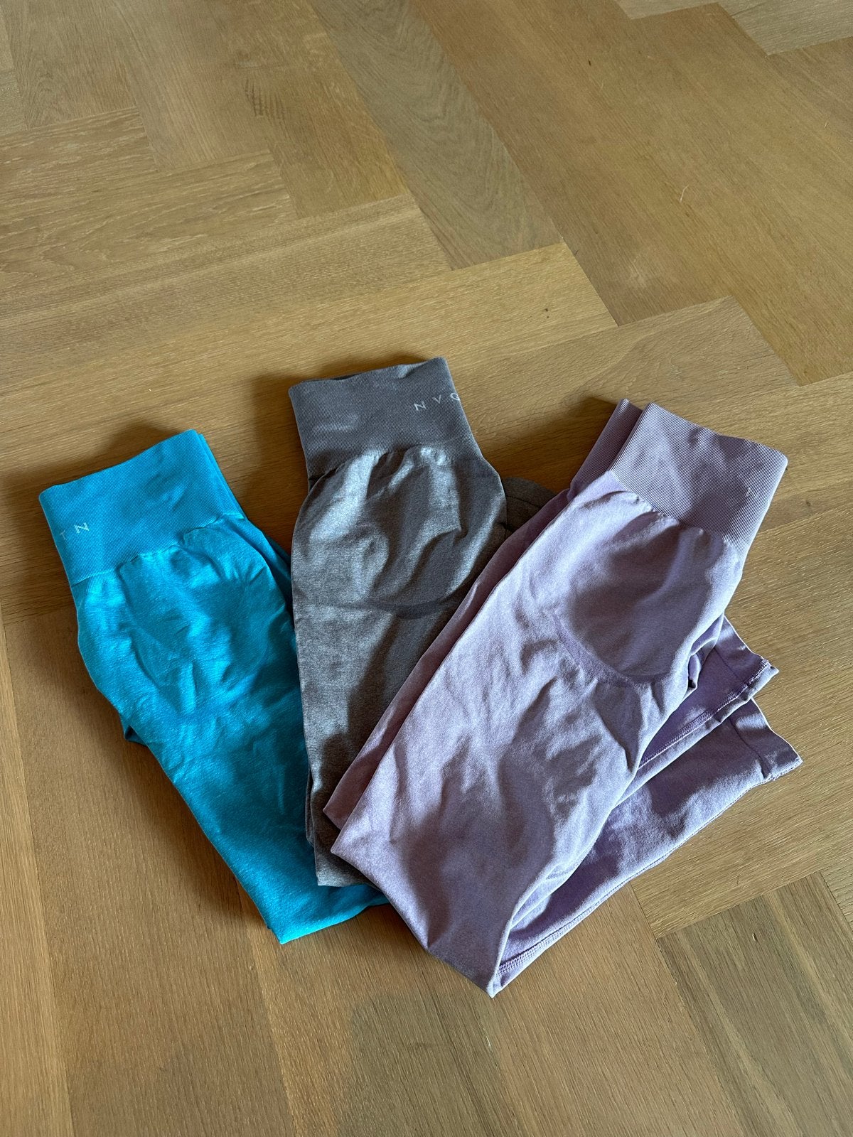 Originele NVGTN Legging Maat S - Zo goed als nieuw, Ophalen, Meerkleurig, Maat 36 (S), Fitness of Aerobics