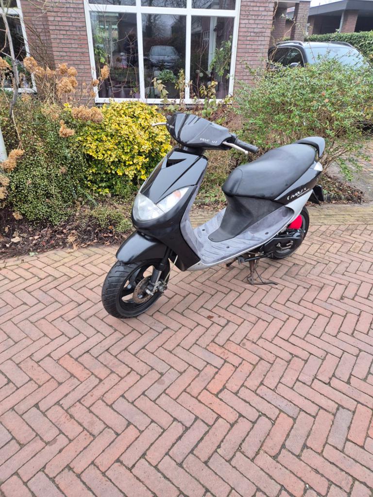 Malossi 125cc vivacity A1, Ophalen, Zo goed als nieuw
