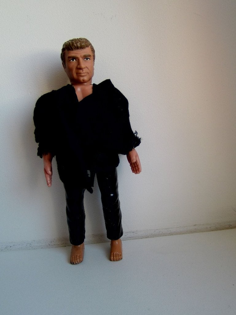 Vintage Remco Toys Karate Kid John Kreese zwart pak, Verzenden, Gebruikt, Film, Actiefiguur of Pop