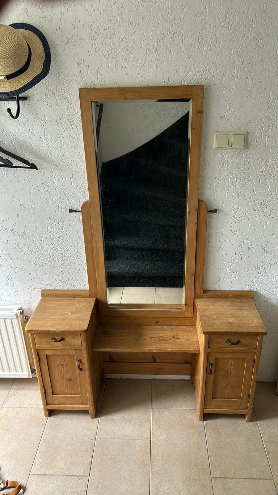 Antiek grenen hal meubel, Antiek en Kunst, Ophalen