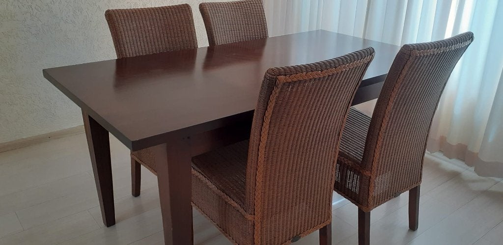 Te koop tafel met 4 stoelen, Ophalen, 50 tot 100 cm, Zo goed als nieuw, 150 tot 200 cm