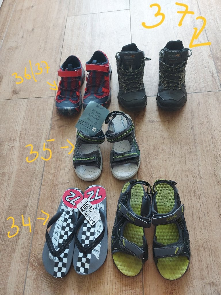 Schoenen, Sandalen, wandelschoenen, 34-37, Ophalen of Verzenden, Gebruikt, Jongen of Meisje, Schoenen