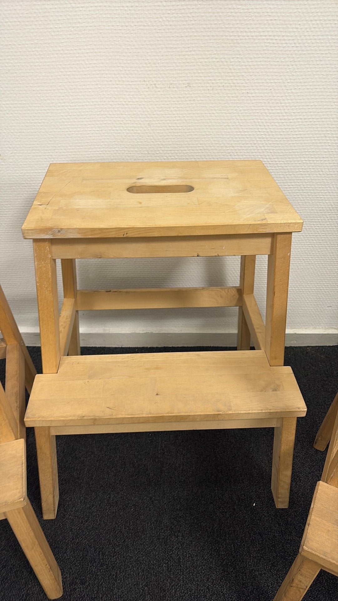 3x ikea kruk, Ophalen, Gebruikt, Hout