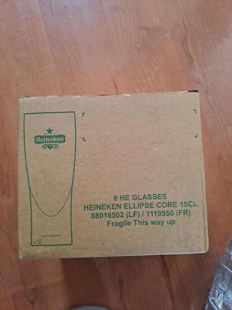 Heineken bierglazen kleintje, Verzamelen, Glas en Borrelglaasjes, Ophalen of Verzenden, Nieuw, Bierglas