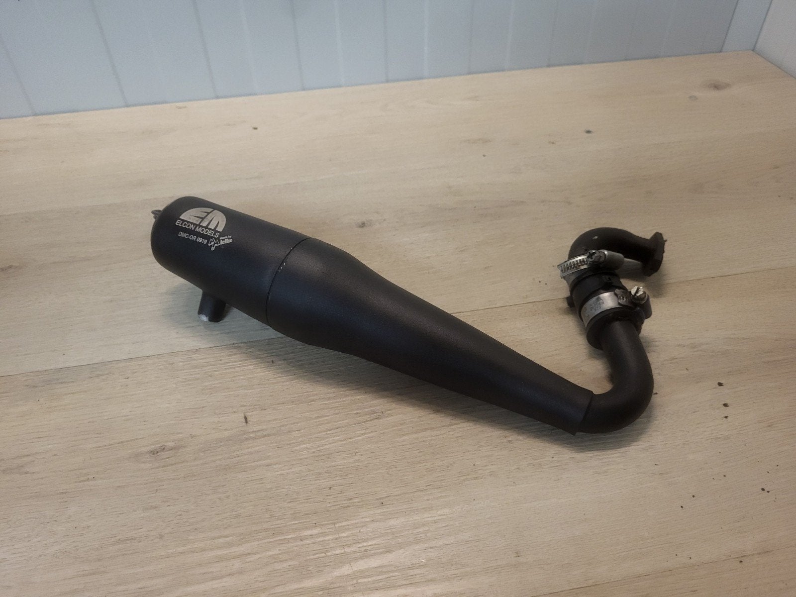 elcon uitlaat, Hobby en Vrije tijd, Modelbouw | Radiografisch | Auto's, Ophalen of Verzenden, Zo goed als nieuw, Overige schalen