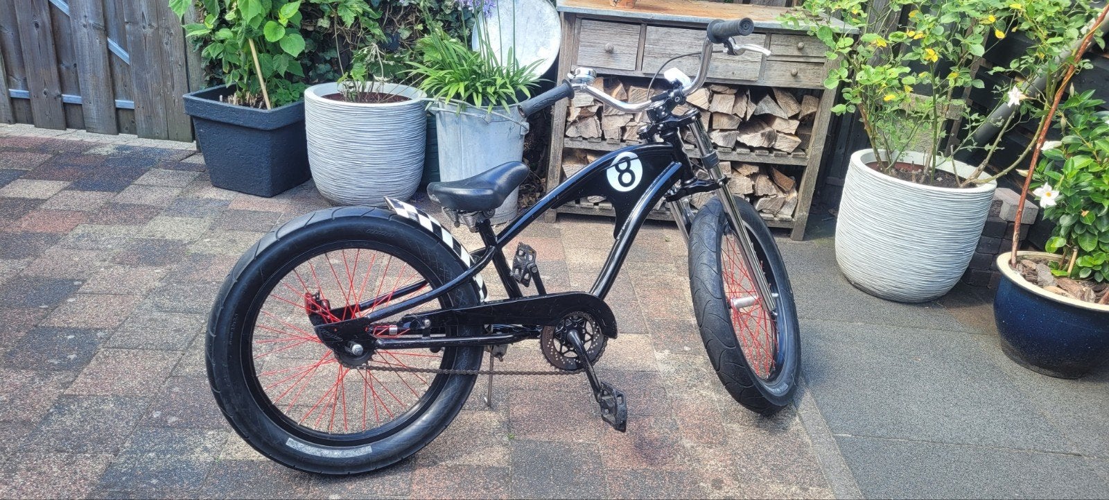 Custom bike - Zwart met Rode Spaken, Ophalen, Staal, V-brakes, Terugtraprem