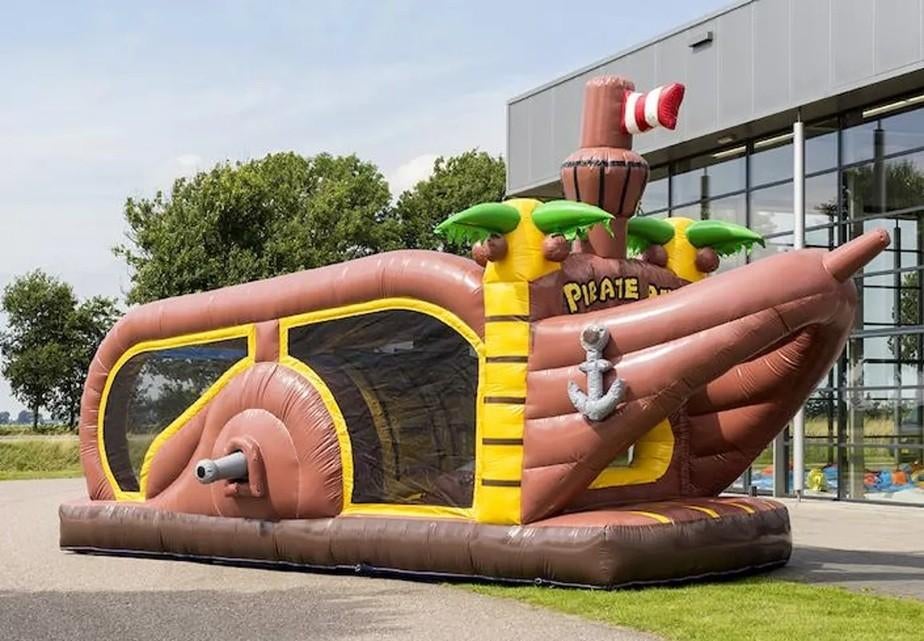 Springkussen / Stormbaan Piraat te huur, Ophalen, Zo goed als nieuw, Overige
