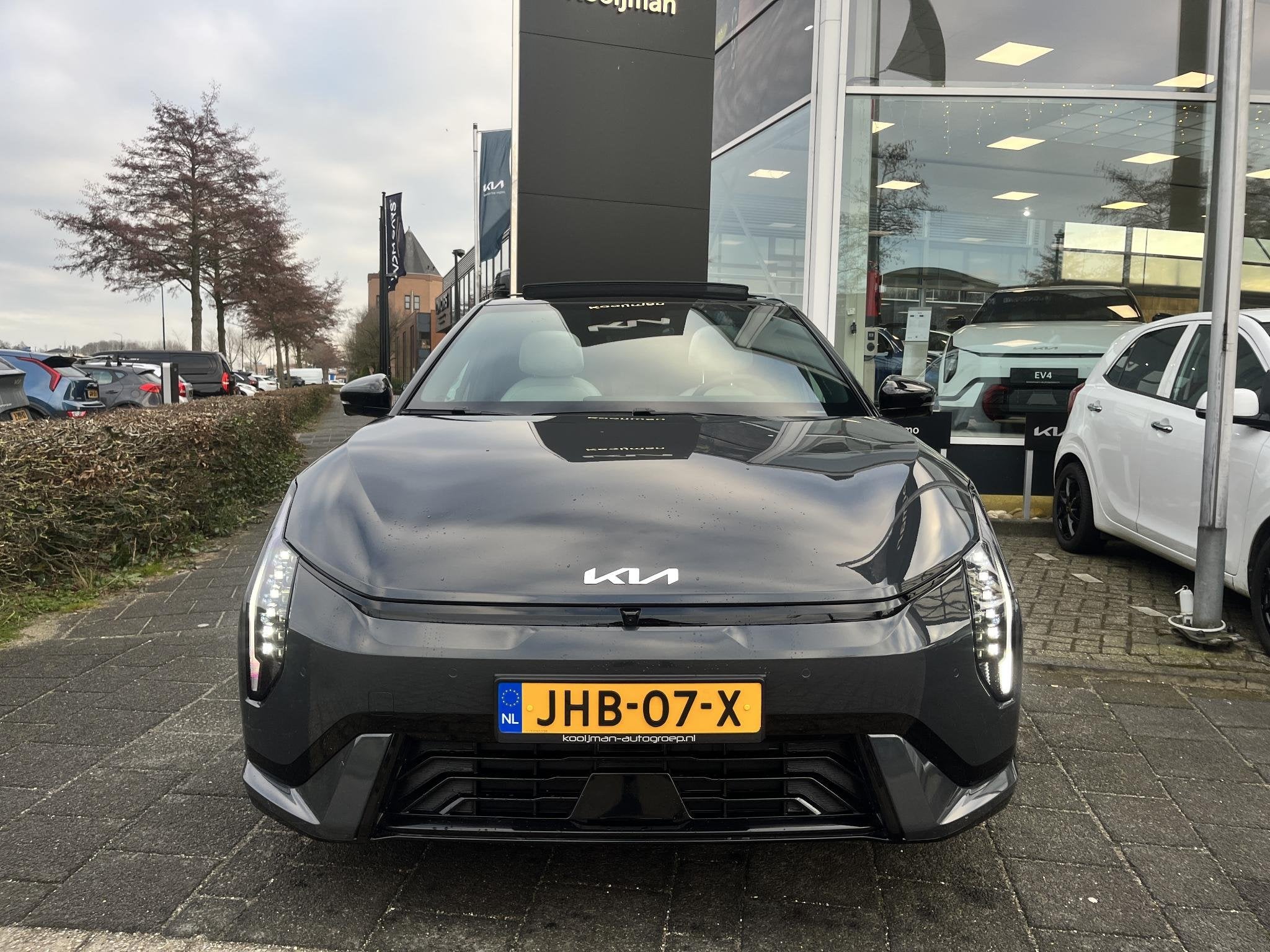 Kia EV4 GT-PlusLine 81.4 kWh Stoelventilatie/verwarming, Eer, Auto's, 81 kWh, 510 min, Parkeerassistent, 33 min
