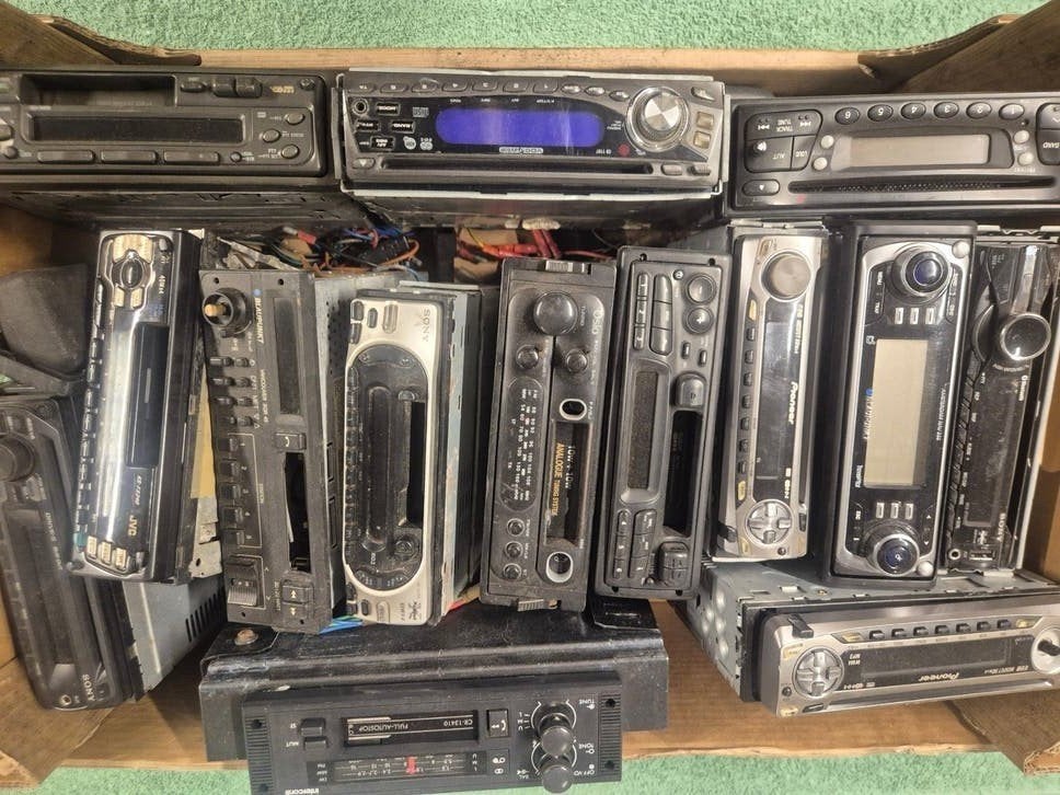 14 oude autoradio,s cd, casette, Ophalen