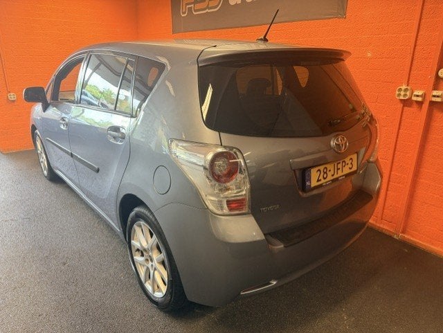 Toyota Verso 1.8 VVT-I / 7 PERSOONS / PANODAK / TOPSTAAT!, Auto's, Toyota, Voorwielaandrijving, Dealer onderhouden, 450 kg, Gebruikt