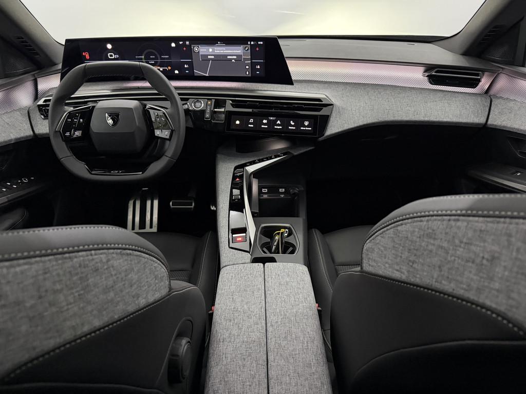 Peugeot 5008 1.2 Hybrid 145 GT 7P Camera, Half leder, Winter, Gebruikt, 1199 cc, Lichtsensor, Bedrijf