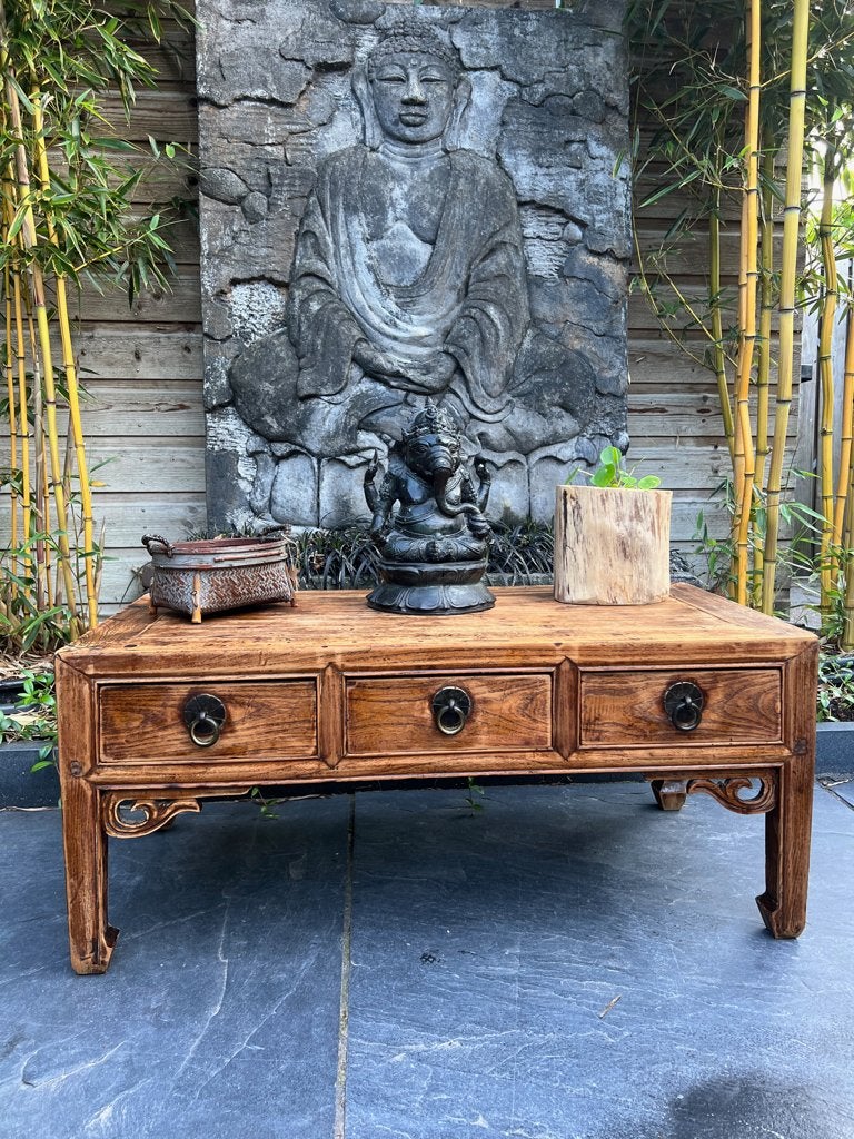Chinees altaar kastje 3 lades chinese lakzegel, Verburgt Vintage, Gebruikt, https://verburgtvintage.nl/#contact, 3 of 4 laden