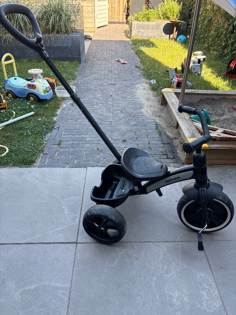 Deryan loopfiets met stang, Ophalen, Zo goed als nieuw, Deryan, Duwstang