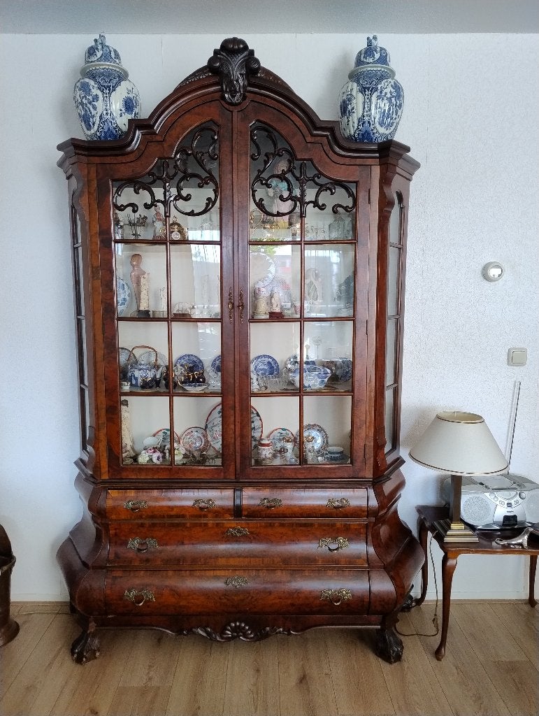 wortelnotenhouten antieke vitrinekast/buikkast/kabinet, Huis en Inrichting, Kasten | Vitrinekasten, Gebruikt, Glas, 150 tot 200 cm