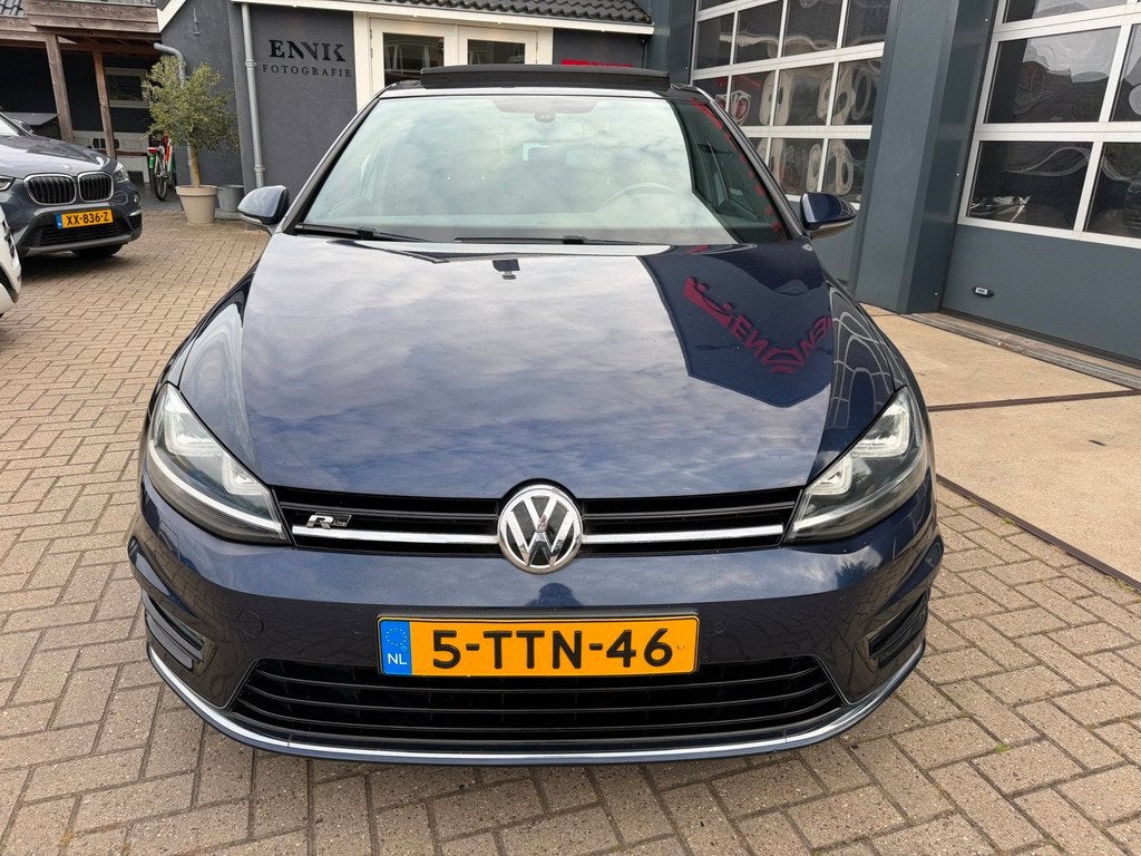 Volkswagen Golf 1.4 TSI Highline 2x R-Line / Pano / Trekhaak, Auto's, Volkswagen, Euro 5, Gebruikt, 4 cilinders, Blauw