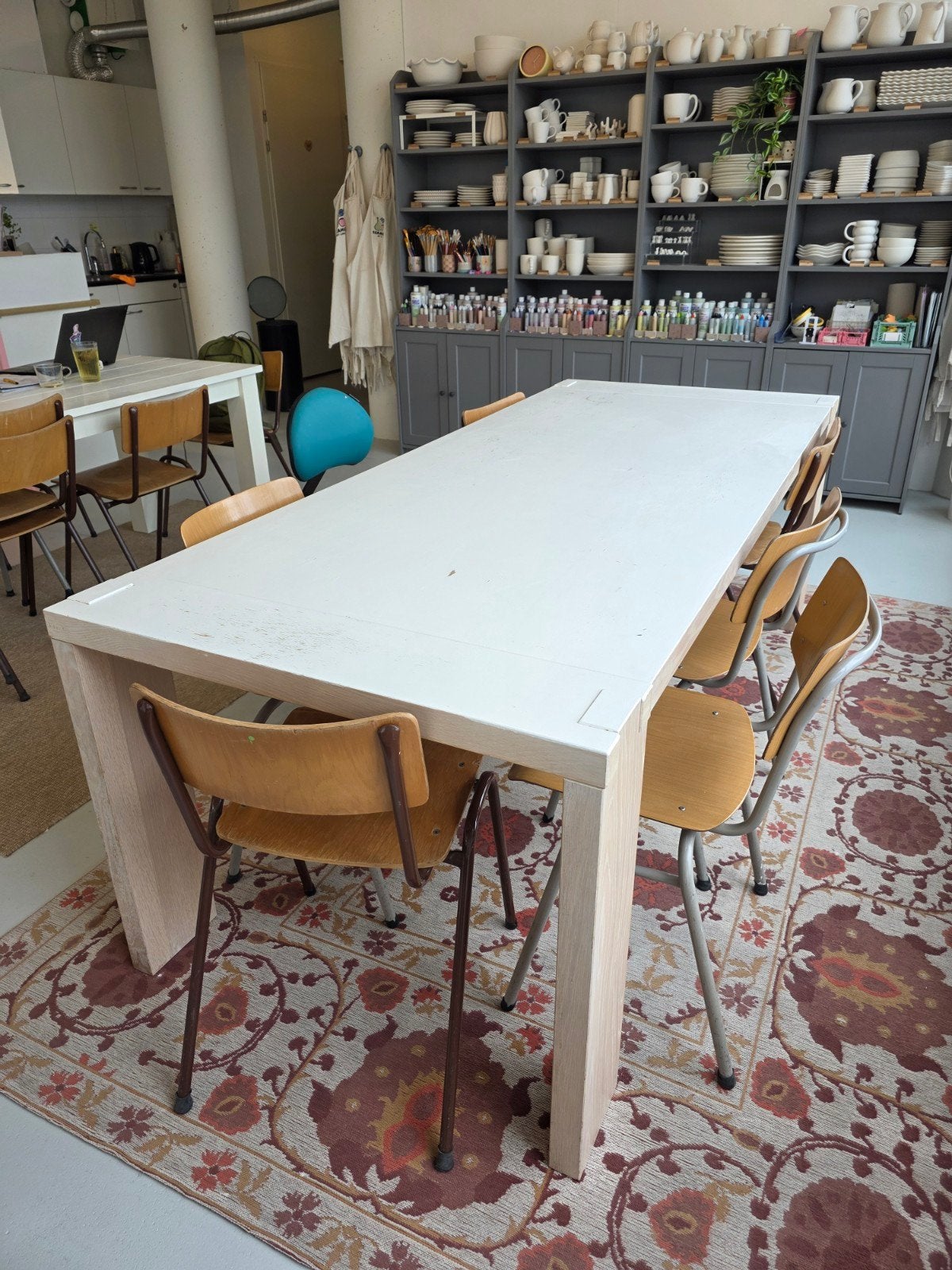 Grote witte eettafel/werktafel 8 persoons gratis, Ophalen, Gebruikt, Eikenhout, 200 cm of meer