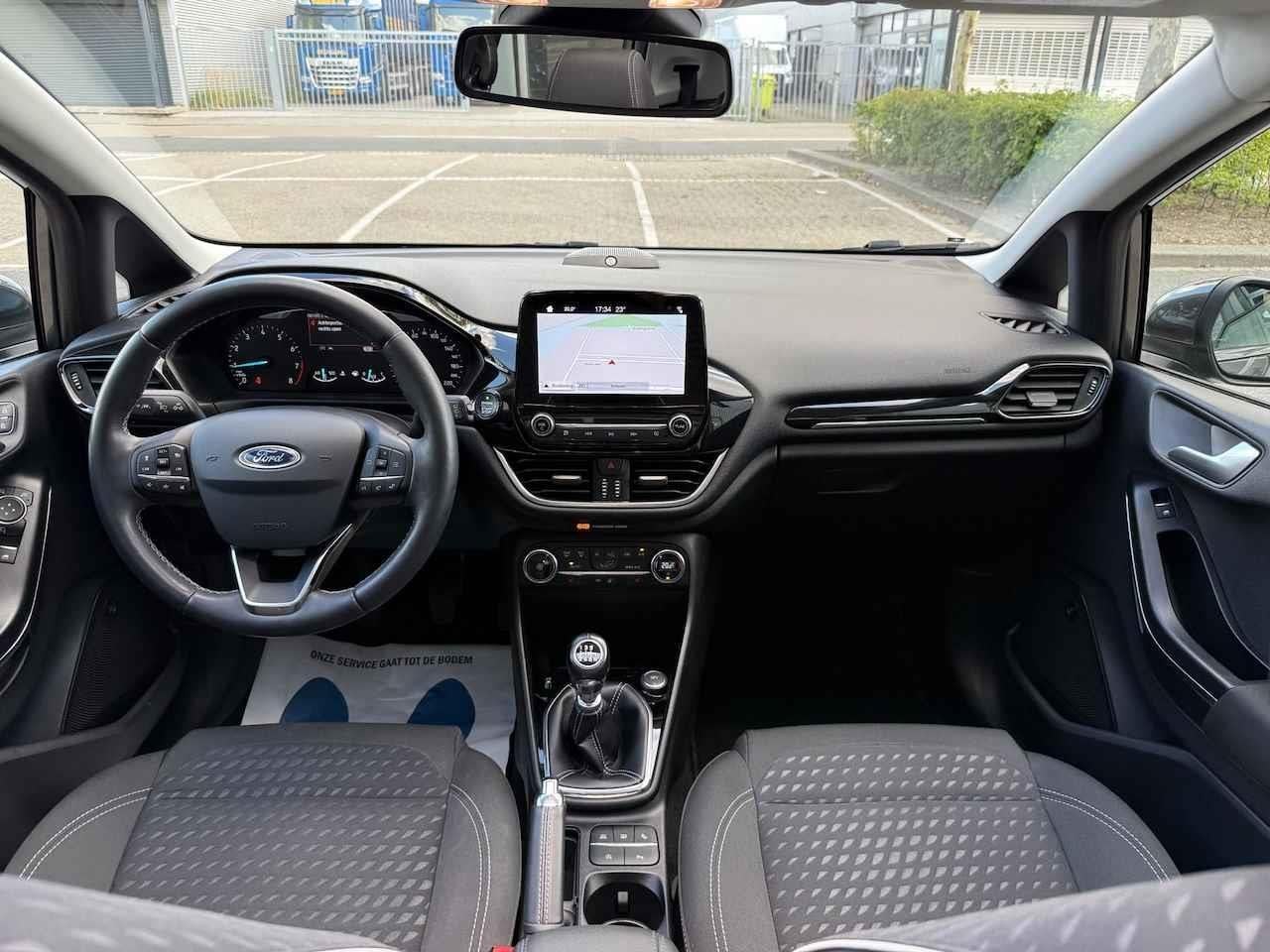 Ford Fiesta 1.0 EcoBoost Titanium ACC/PDC V&A/CAM/NAVI/PANO, 100 pk, 23 km/l, Origineel Nederlands, Bedrijf