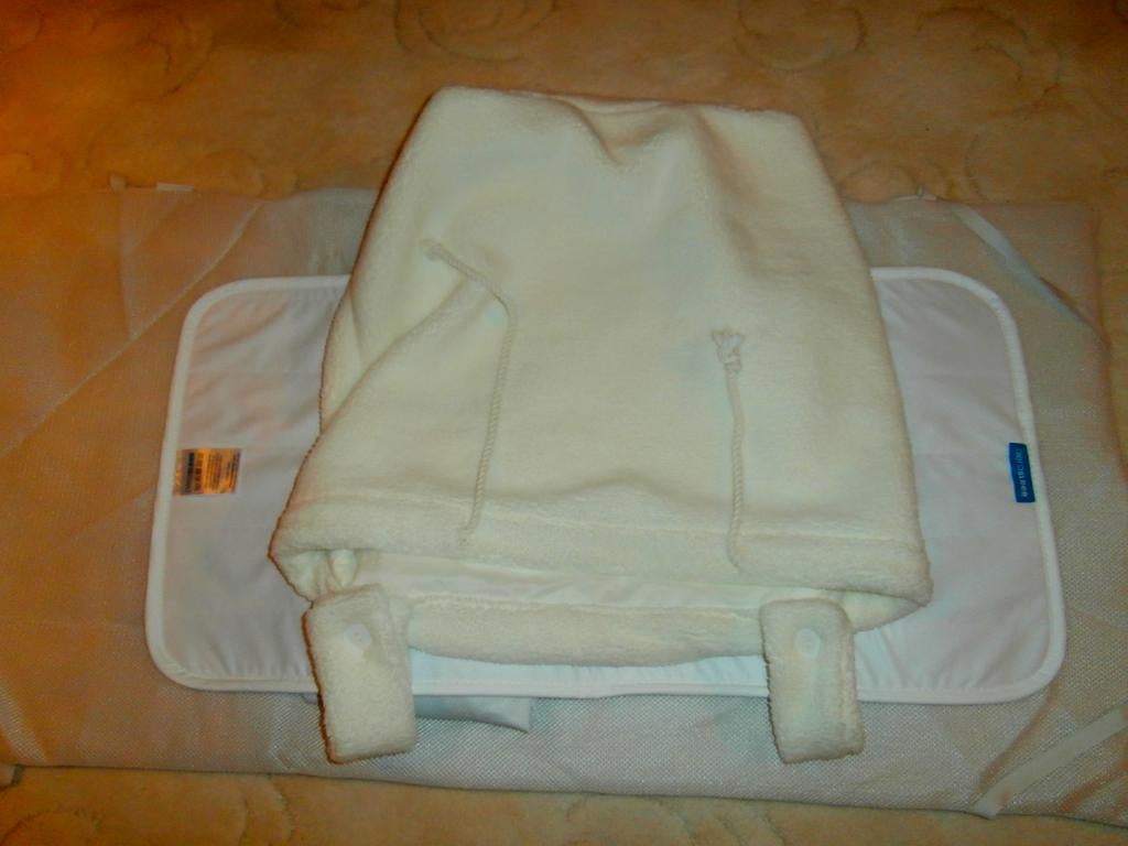 Speelgoedzak voor aan de box. Lekkere zachte teddy., Ophalen, Zo goed als nieuw, Rechthoekig