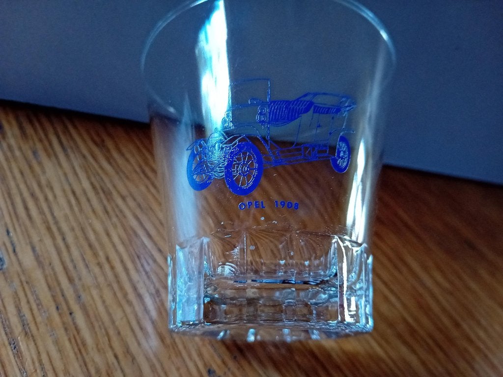 Opel borrelglas jaren '50-'60 met opdruk Opel 1908   7,5cm, Ophalen of Verzenden, Zo goed als nieuw, Bierglas