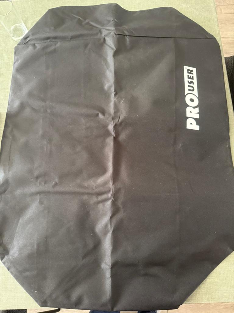 Te koop Pro user opberg hoes, Auto diversen, Fietsendragers, Ophalen of Verzenden, Zo goed als nieuw, Trekhaakdrager