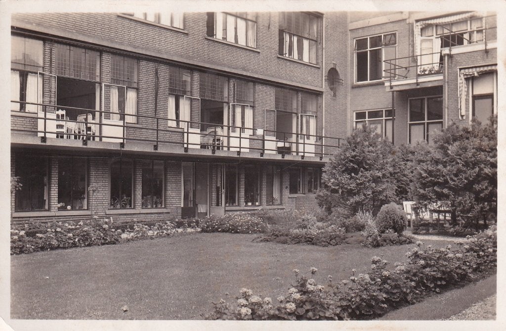 Gouda diaconessenhuis De Wijk, Ophalen of Verzenden, 1940 tot 1960, Gelopen, Zuid-Holland