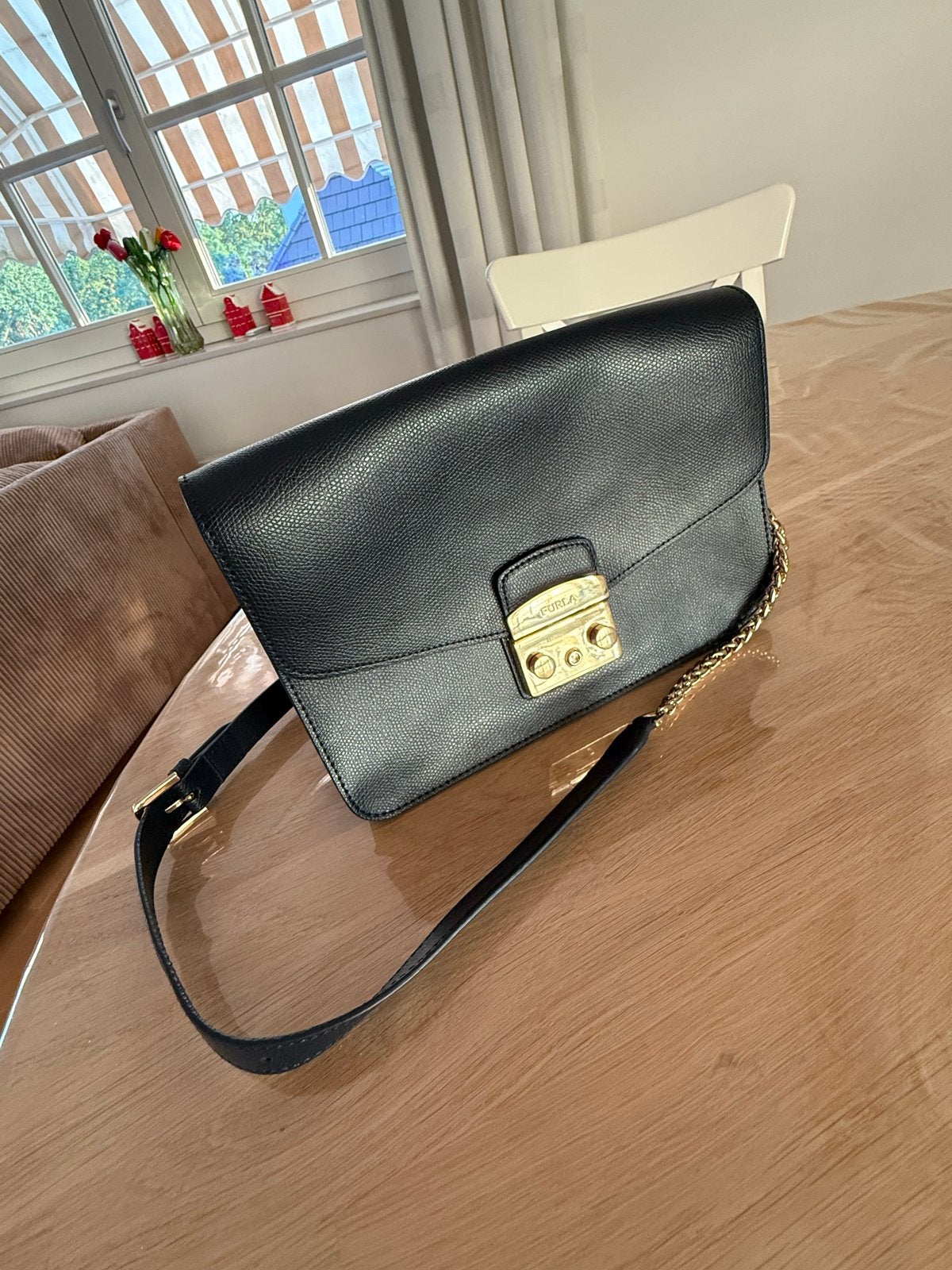 Furla Leren Schoudertas met Ketting - Zo goed als nieuw, Ophalen, Zo goed als nieuw, Zwart, Schoudertasje