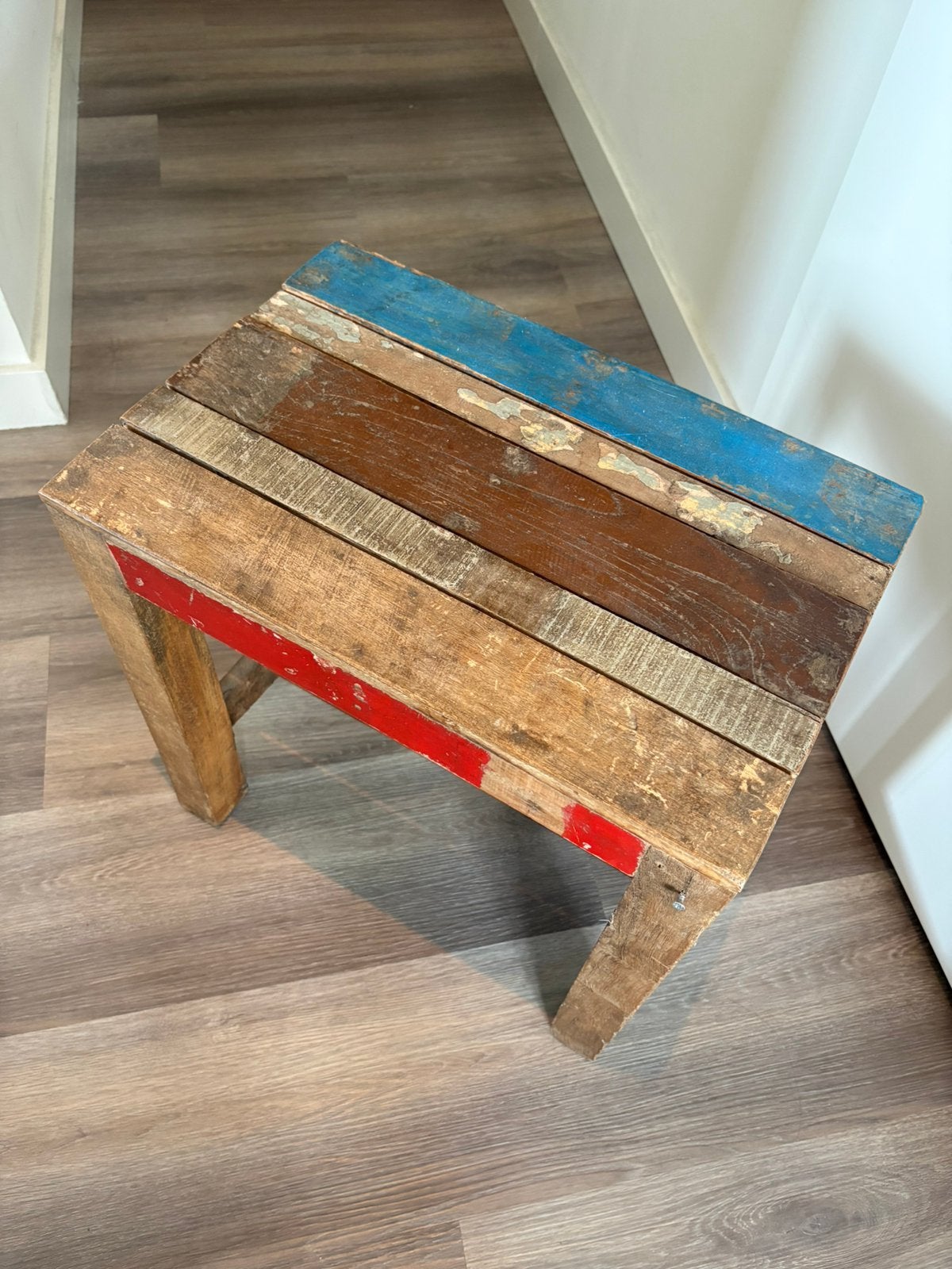 Houten bijzettafel, Minder dan 55 cm, Rond, Zo goed als nieuw, Hout