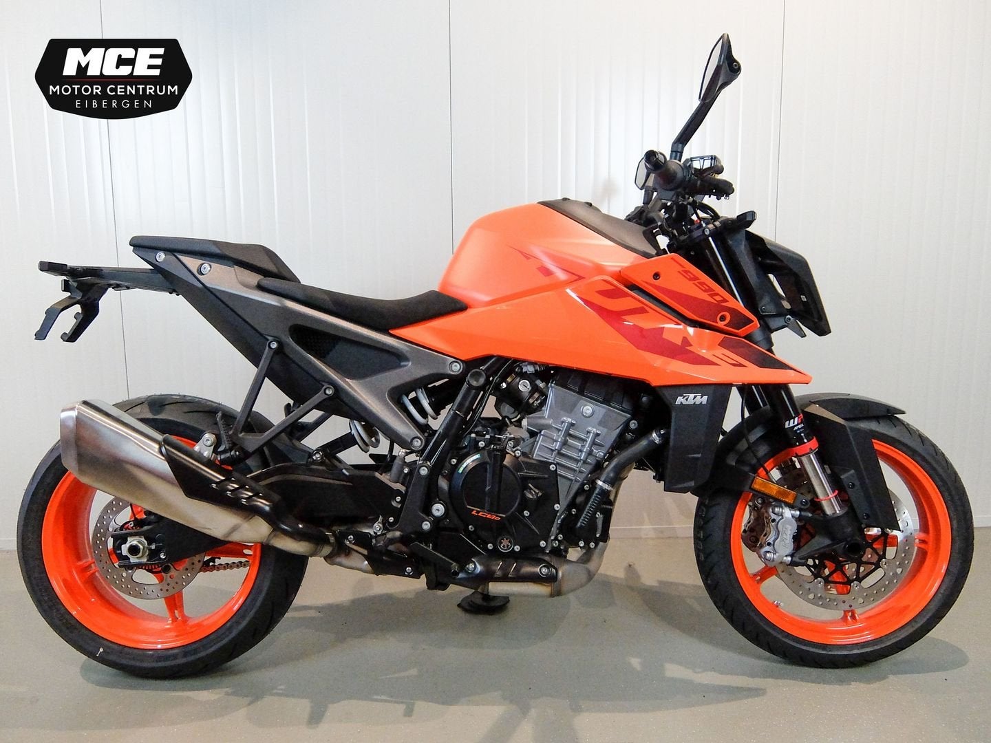 KTM 990 DUKE (bj 2026), Motoren, Motoren | KTM, 2 cilinders, KTM, Motorrijbewijs A, Bedrijf