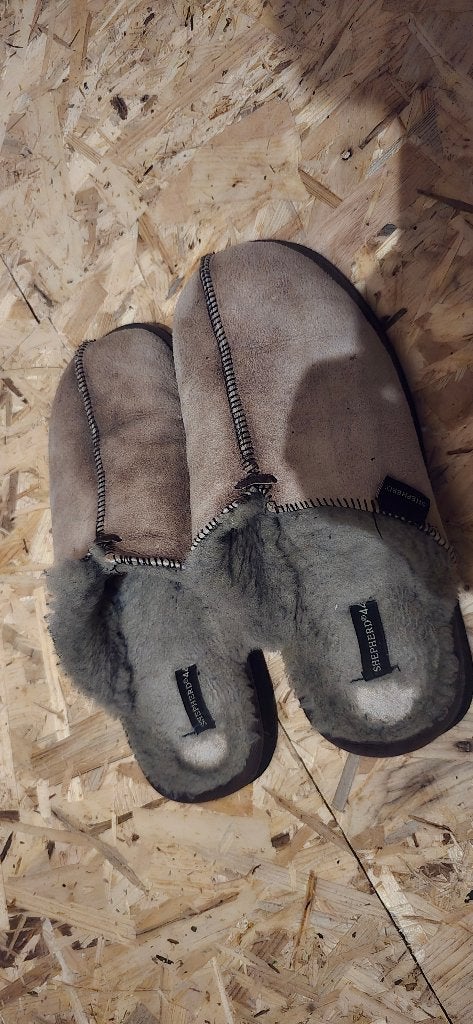 Schapenwol Sloffen Pantoffels Grijs Maat 44, Ophalen, Zo goed als nieuw, Overige kleuren, Pantoffels of Sloffen
