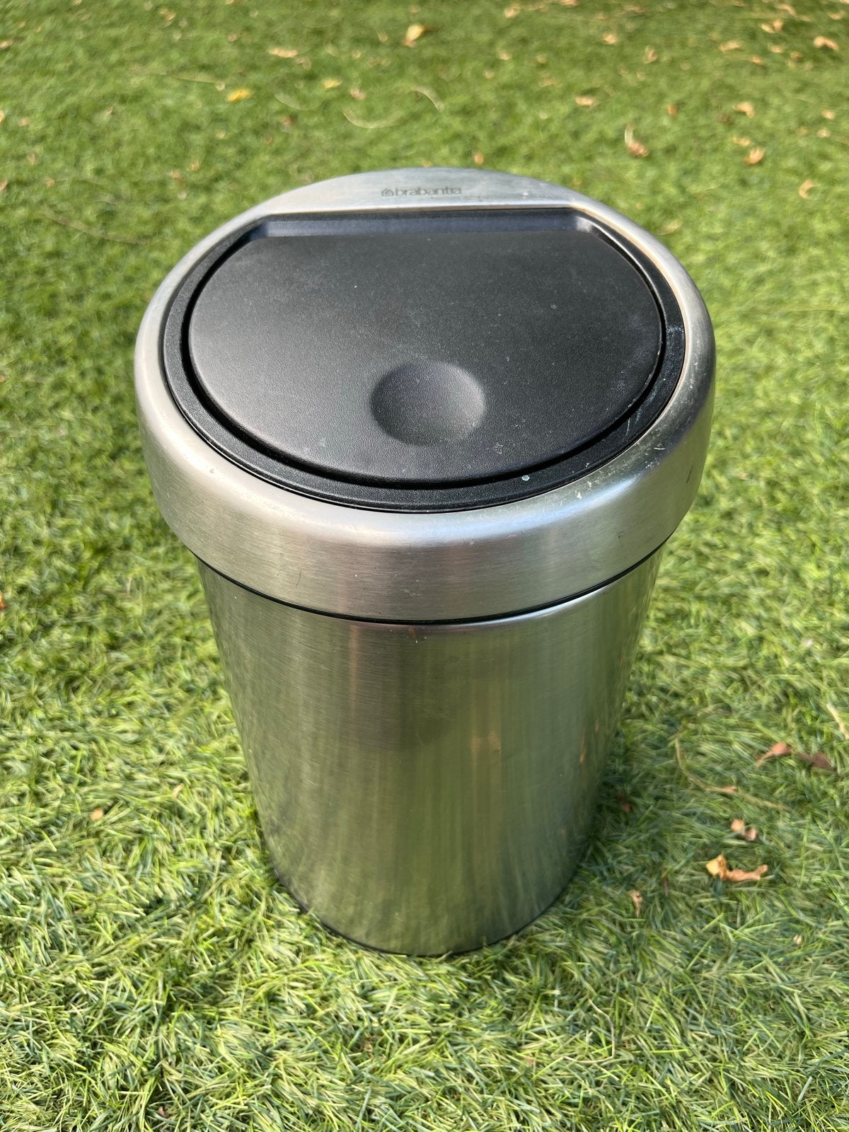 Brabantia prullenbakje 3L - RVS met kunststof deksel, Overige typen, Rond, Ophalen of Verzenden, Zo goed als nieuw