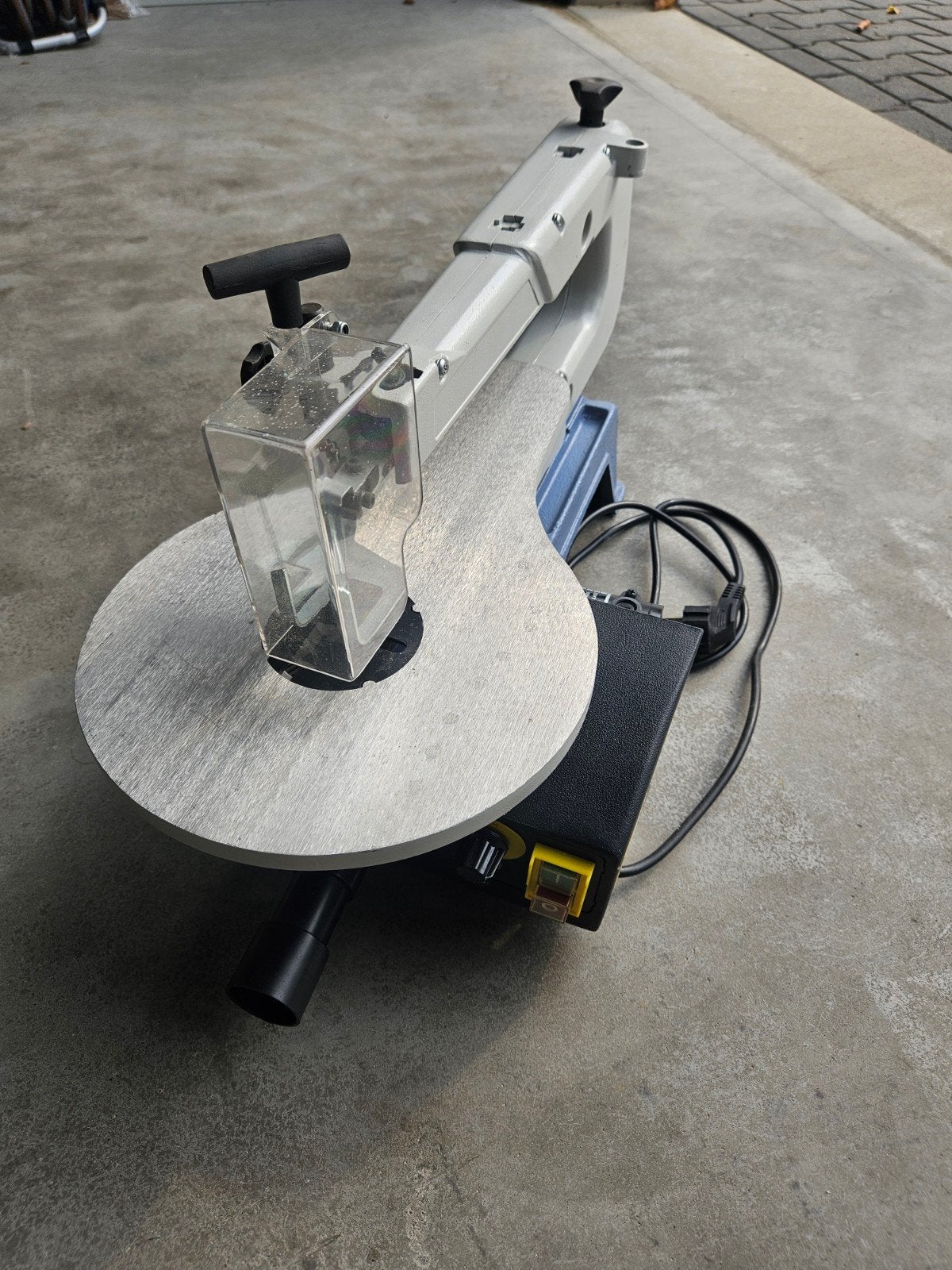 HBM Variabele Figuurzaagmachine - Zo goed als nieuw, Doe-het-zelf en Verbouw, Gereedschap | Zaagmachines, Ophalen, HBM, Zo goed als nieuw