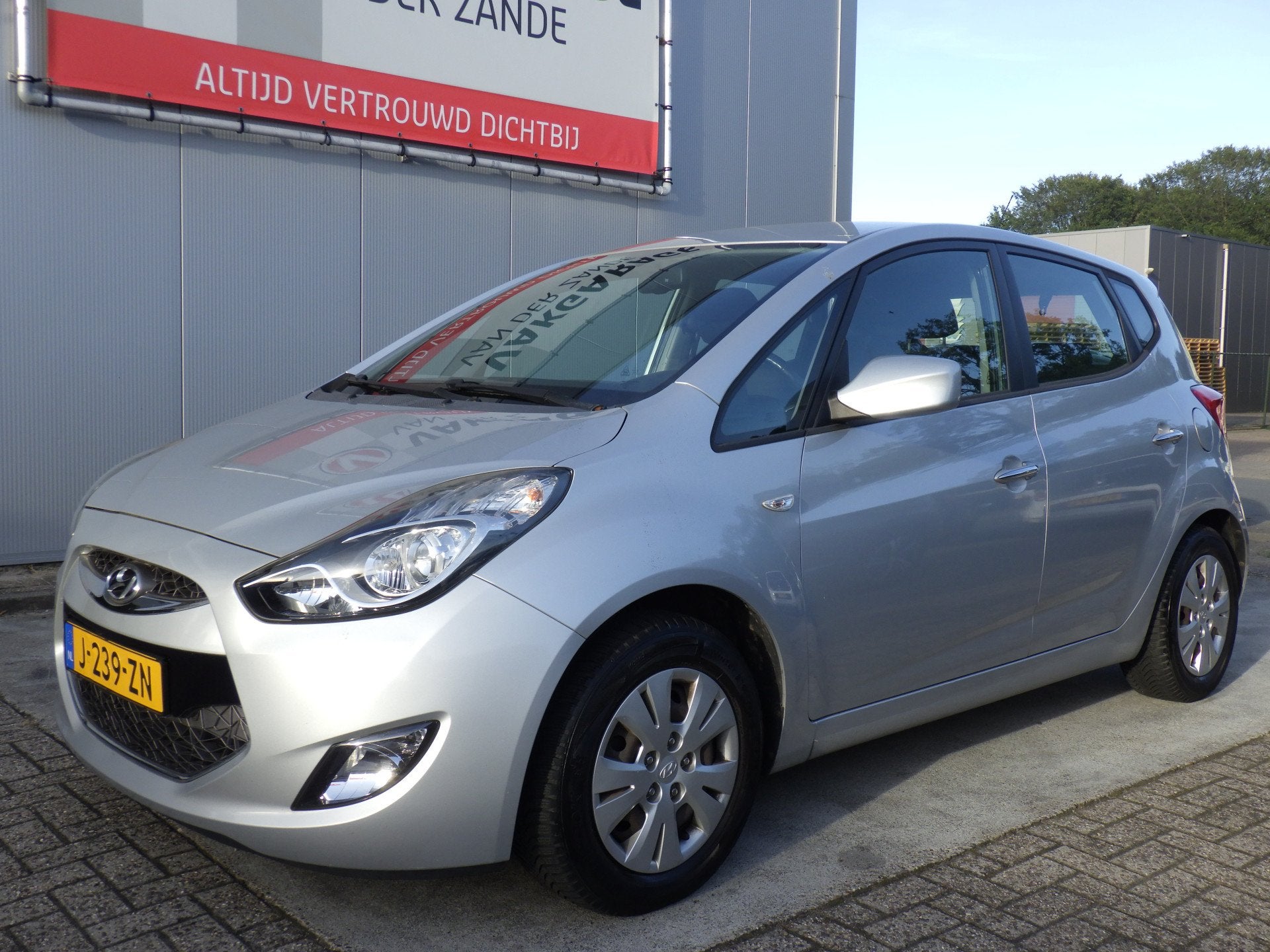 Hyundai ix20 1.6i Automaat i-Vision, Airco, Hoge Instap!, Auto's, Euro 5, 4 cilinders, Automatische klimaatregeling, Bedrijf