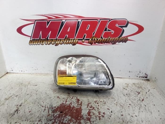 Koplamp rechts van een Nissan Micra, Auto-onderdelen, Verlichting, Gebruikt, -, -, Ophalen of Verzenden