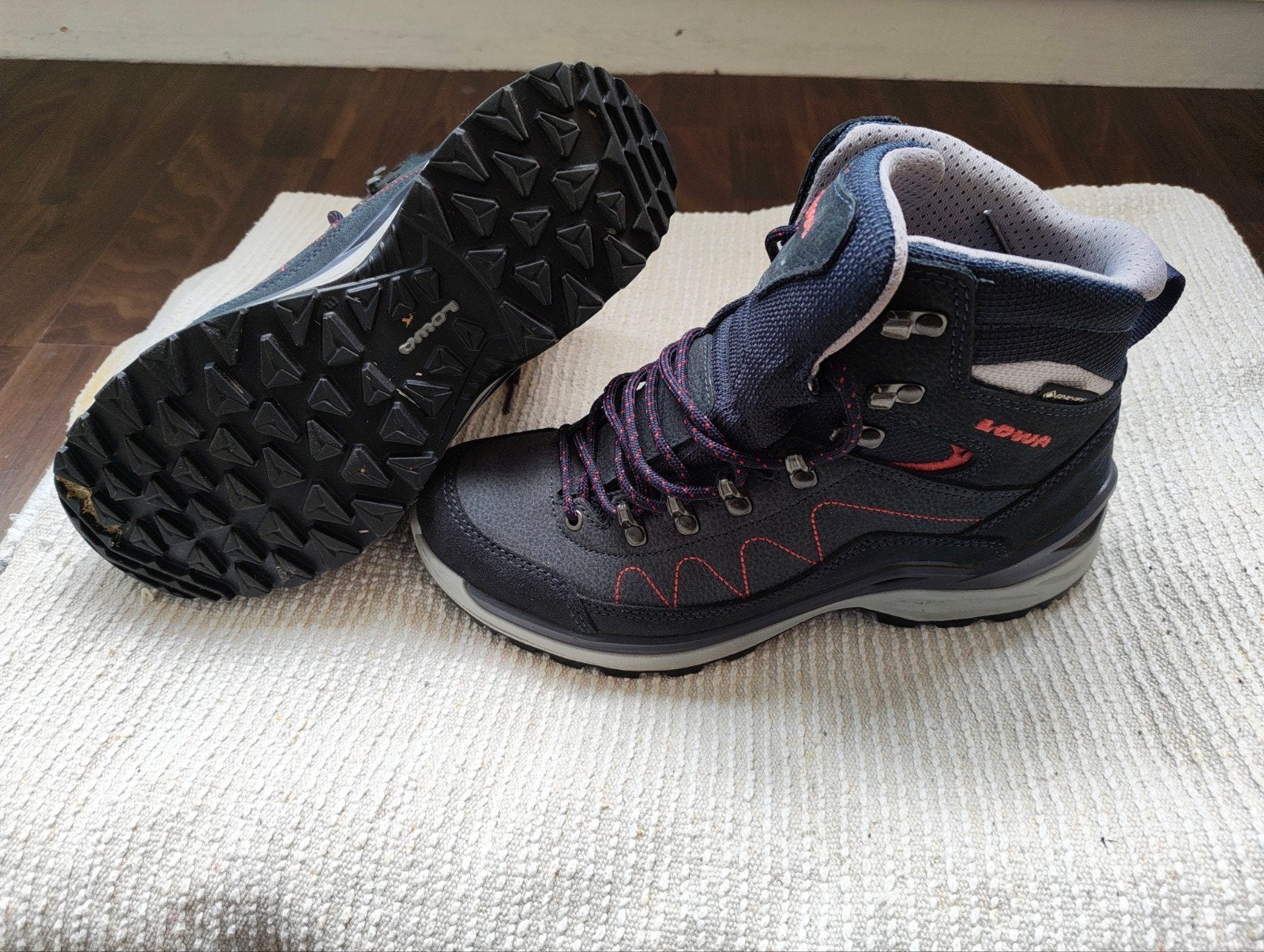 Lowa dames wandelschoenen maat 40, Ophalen of Verzenden, Zo goed als nieuw, Schoenen