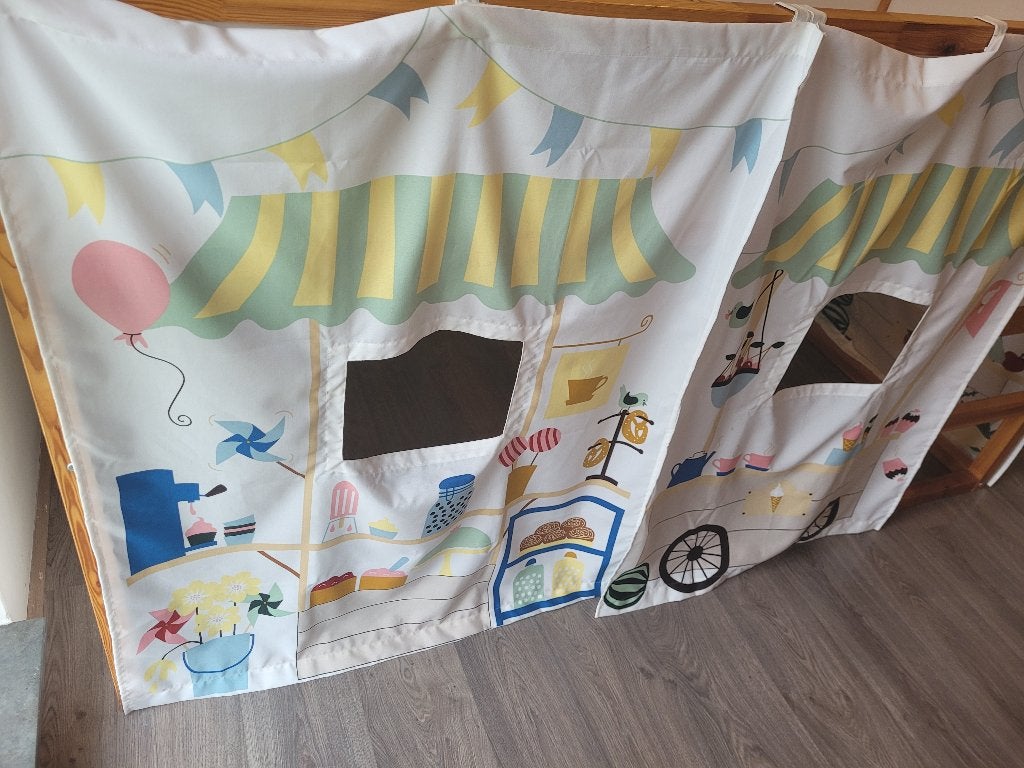 Kura bedgordijn thema winkeltje, Ophalen, Overige typen, Zo goed als nieuw, Wit